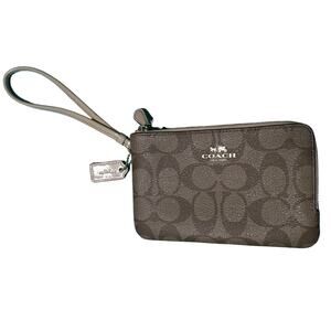 Coach Corner Zip Signature Coated Canvas Brown Wristlet 6 1/2 x 4 H1681 F66506